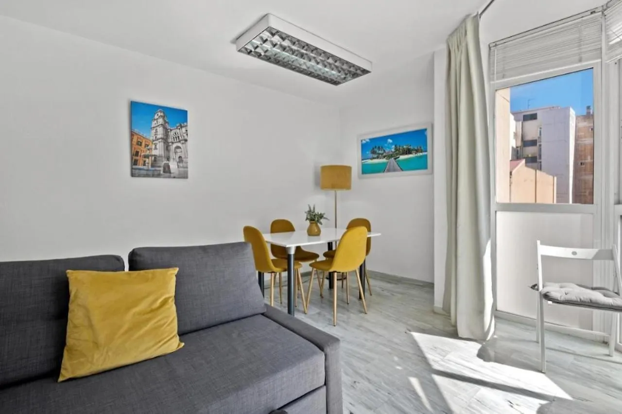 Apartamento Luminoso Cuarteles By Greensol Homes Malaga Spain